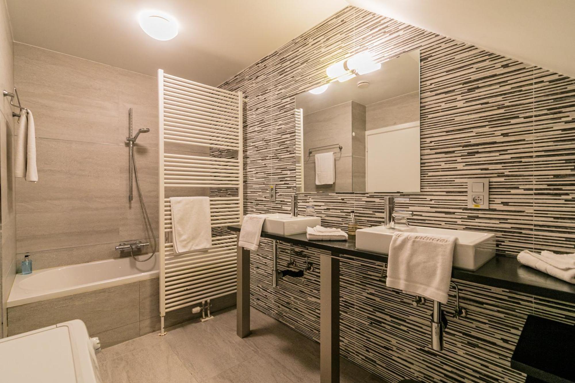 B&B Villa Curtricias Kortessem Esterno foto