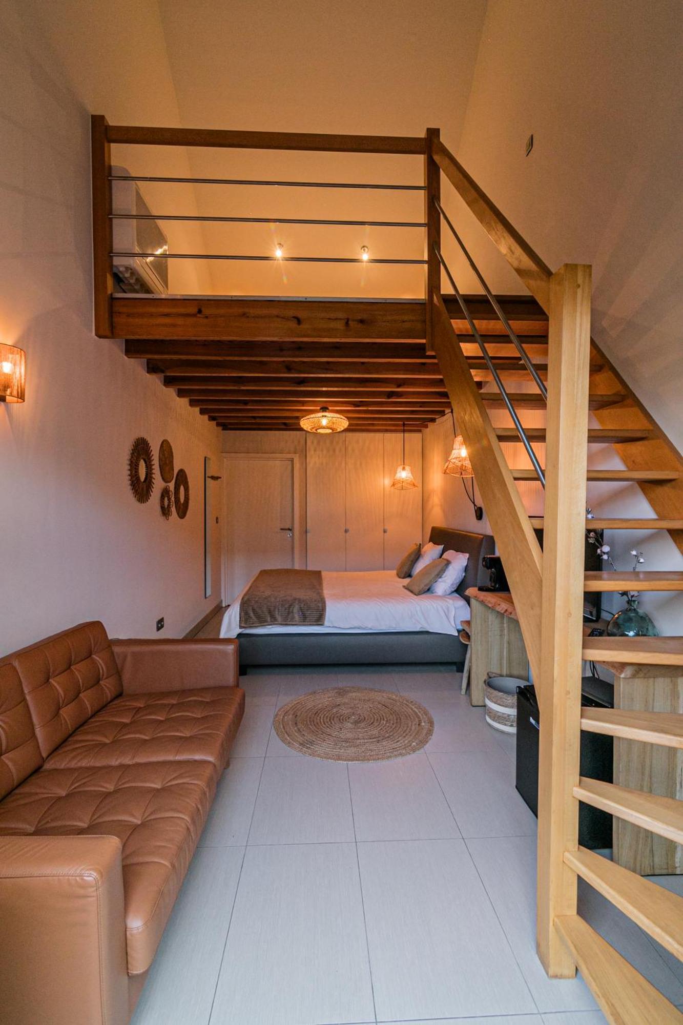 B&B Villa Curtricias Kortessem Esterno foto